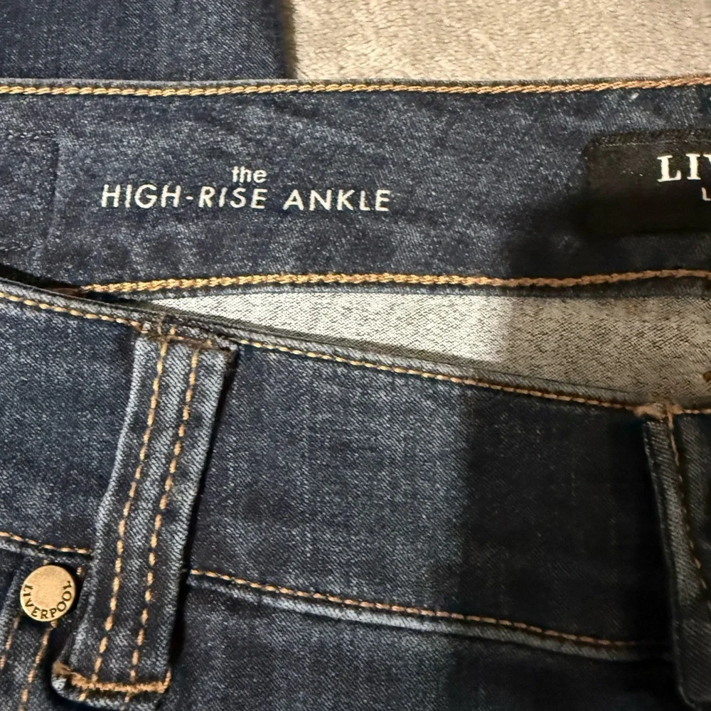 ~NWT Liverpool High Rise Ankle Skinny Jeans